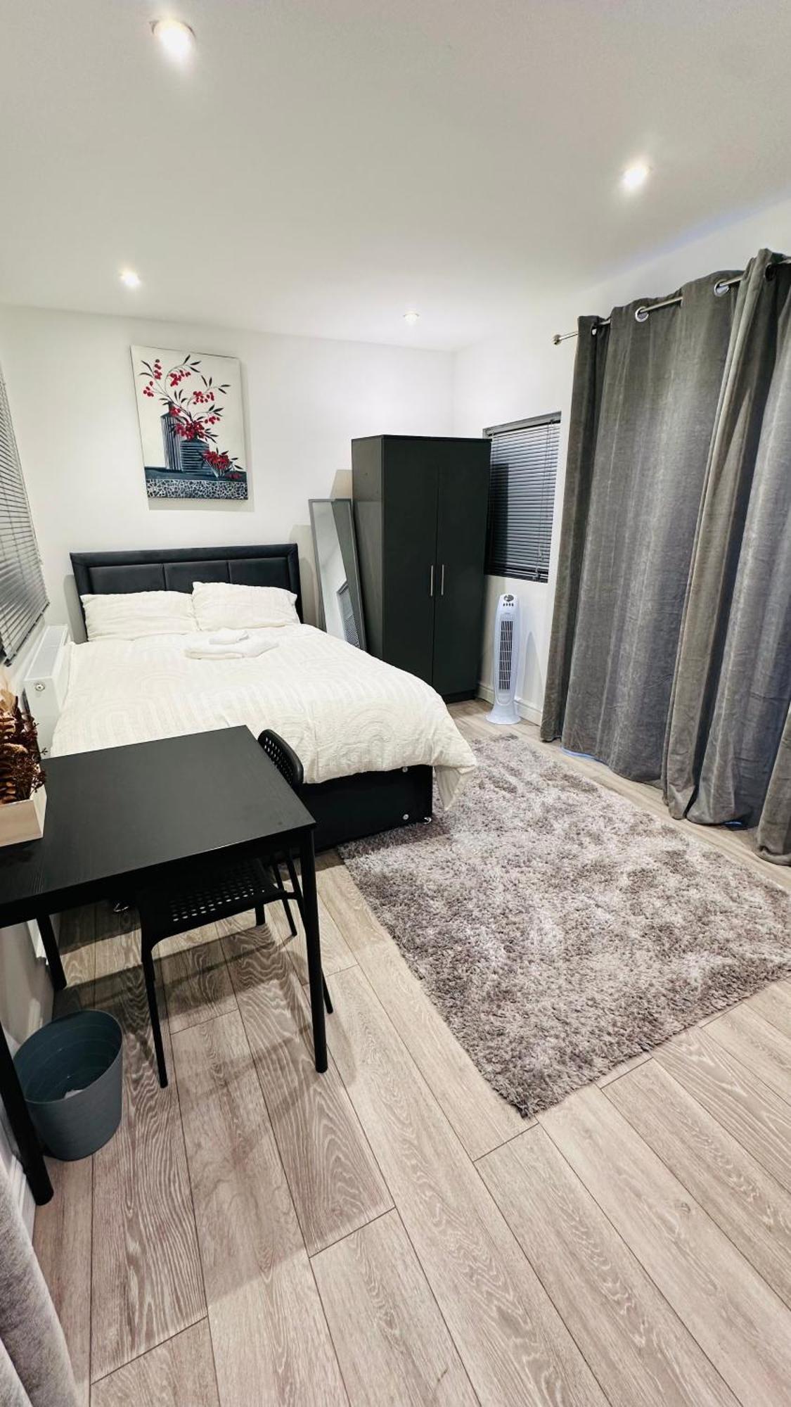 Cosy And Comfy Apartment London Exterior photo
