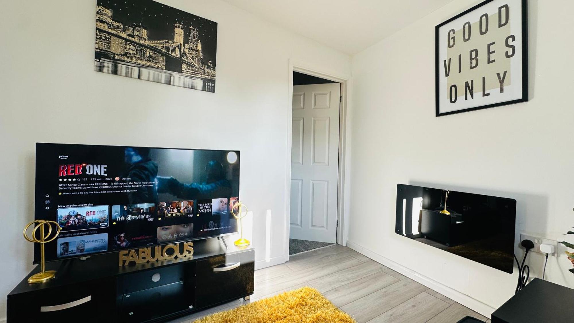 Cosy And Comfy Apartment London Exterior photo